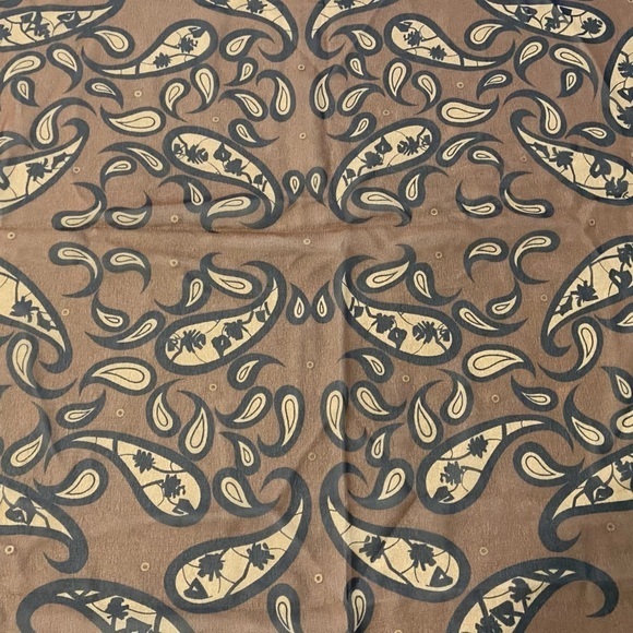 Chocolate brown Bianca Nygard Scarf 32 X 32 Inches - Picture 12 of 15